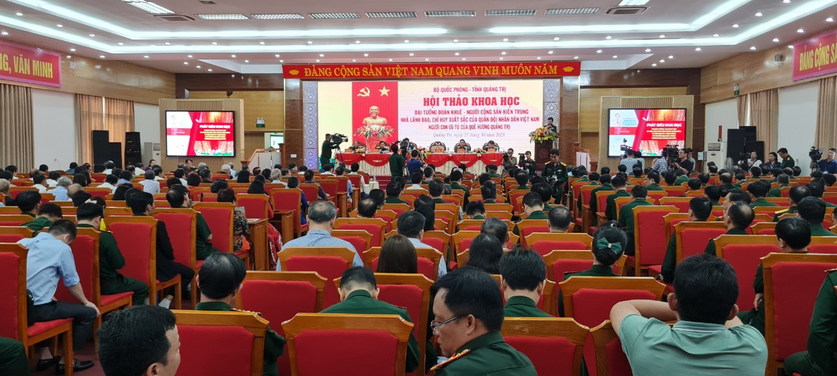 Dai tuong Doan Khue - Nha lanh dao xuat sac cua QDND Viet Nam-Hinh-3