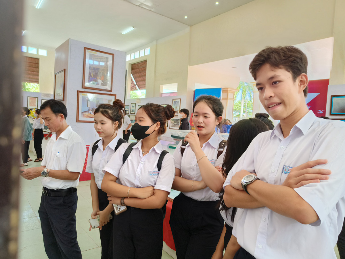 Theo Kế hoạch đề ra, triển lãm bản đồ và trưng bày tư liệu với chủ đề “Hoàng Sa, Trường Sa của Việt Nam – Những bằng chứng lịch sử và pháp lý” tại 18 huyện, thị xã, thành phố của tỉnh sẽ kết thúc vào năm 2020.