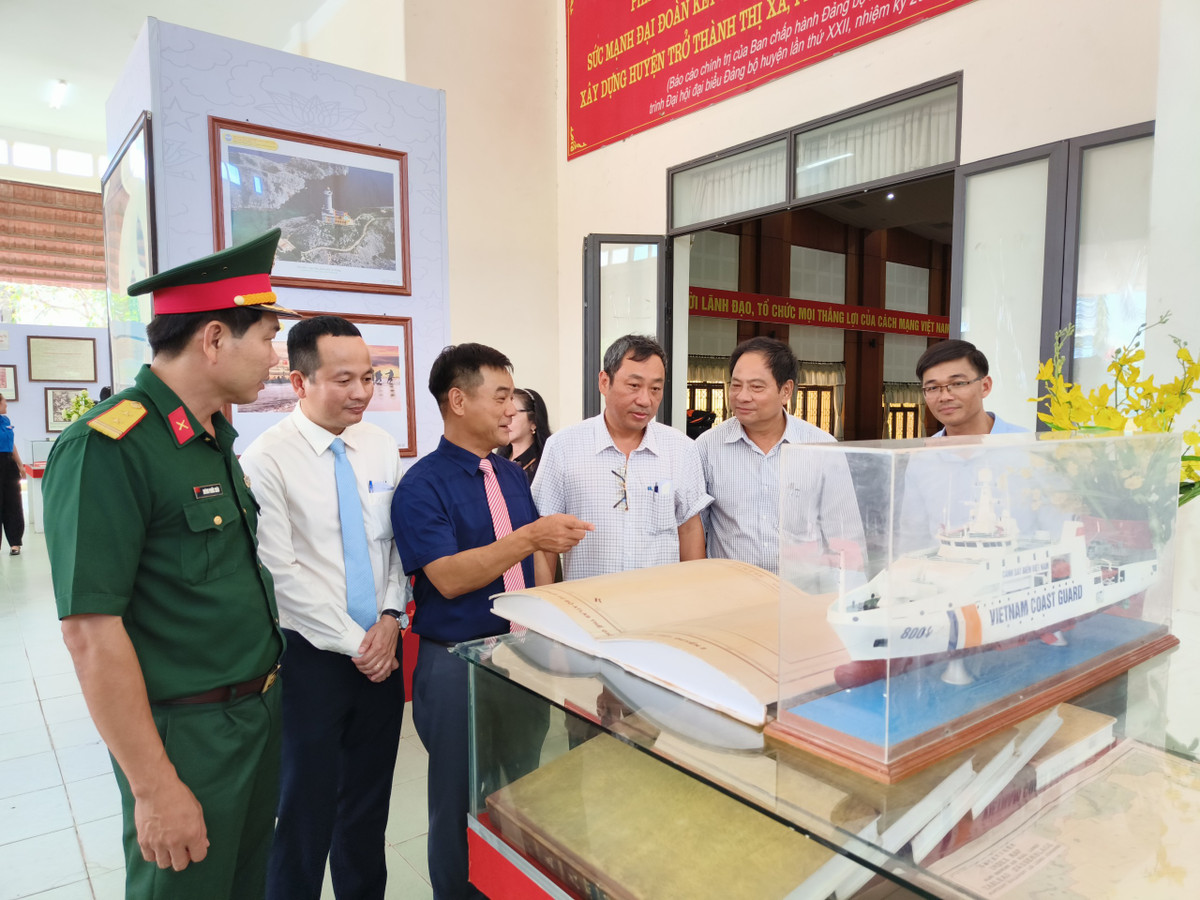 Qua các nội dung, hình ảnh tư liệu thể hiện tại triển lãm, một lần nữa khẳng định lập trường chính nghĩa của Việt Nam, nâng cao tinh thần đoàn kết, ý thức trách nhiệm của nhân dân trong nước, kiều bào ta ở nước ngoài trong công cuộc bảo vệ chủ quyền biển đảo; giúp bạn bè quốc tế, trong đó có người dân Trung Quốc, hiểu được sự thật lịch sử, hiểu được mong muốn, nguyện vọng chính đáng của nhân dân Việt Nam trong việc duy trì hòa bình, ổn định ở Biển Đông và trong khu vực để phát triển đất nước.