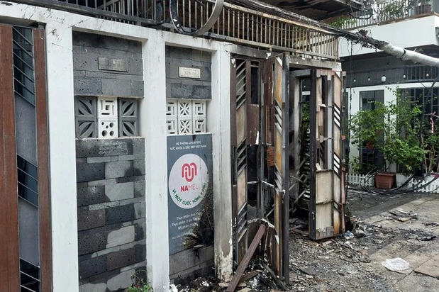 Theo người dân ở khu vực này, vợ chồng chủ nhà mới chuyển đến ở đây được gần 1 năm thì xảy ra vụ việc đau lòng.