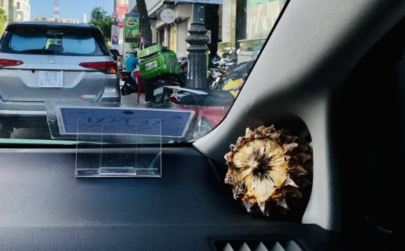 Meo khu mui non tren xe o to bang nhung nguyen lieu san co-Hinh-3