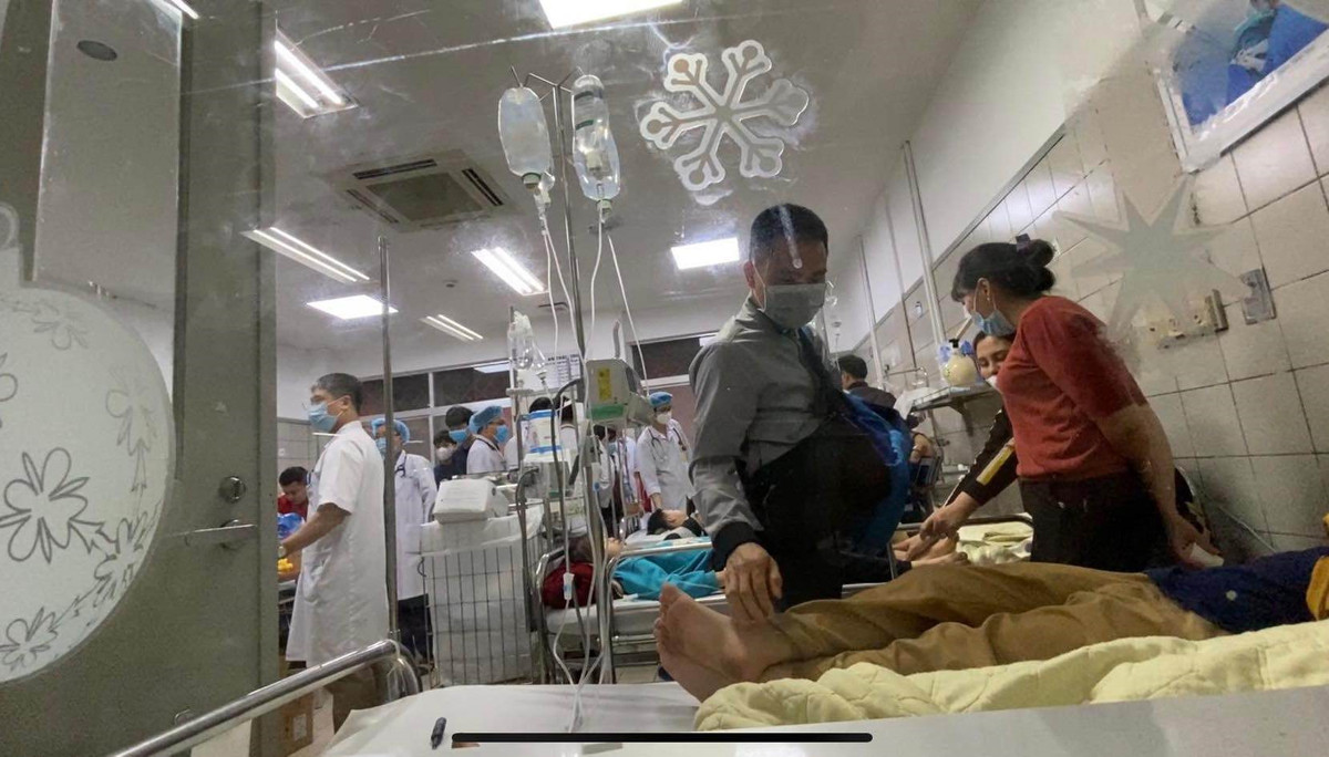 Hà Nội: Hơn 50 học sinh nghi ngộ độc sau chuyến dã ngoại Ha Noi: Hon 50 hoc sinh nghi ngo doc sau chuyen da ngoai