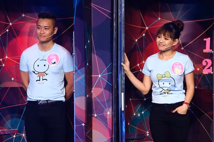 Hồ Thái Huy hiện đi hát và đóng phim. Về đời tư, nam diễn viên phim "Cho một tình yêu" kết hôn với diễn viên Hiền Trang. Ảnh: Khám phá