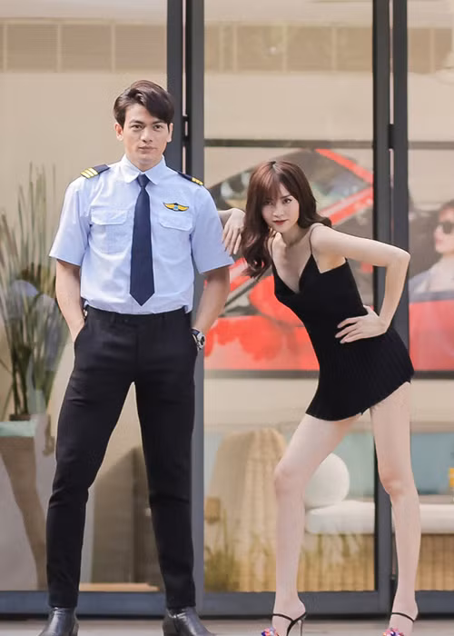 Có đà, "Nương" của "Cánh đồng bất tận" gặp hái thành công trong năm 2018 với vai nữ chính trong bộ phim "Gái già lắm chiêu 2". Ảnh: Thế giới điện ảnh