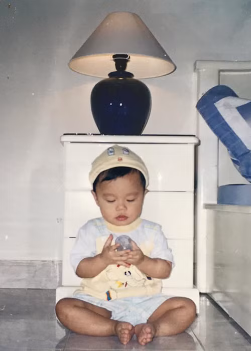 Khi con trai còn nhỏ, Vân Dung ít khi để cậu nhóc lộ diện trước truyền thông.