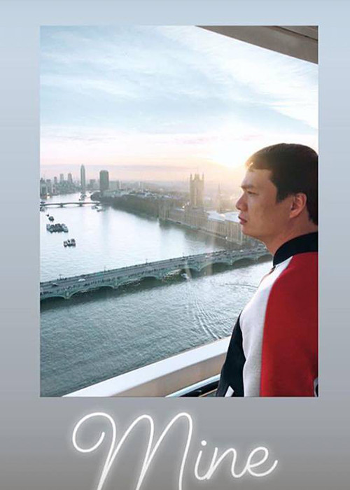 Những tưởng Thanh Tú sẽ "giấu" hình ảnh ông xã thì người đẹp lại liên tục khoe nửa kia của mình.