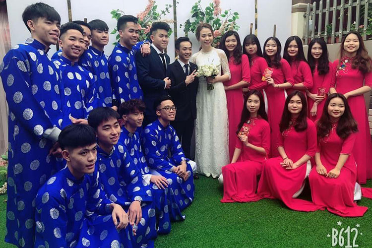 Trên trang cá nhân, Đàm Thu Trang cập nhật trạng thái đã kết hôn với Cường Đô la vào ngày 19/1/2019.