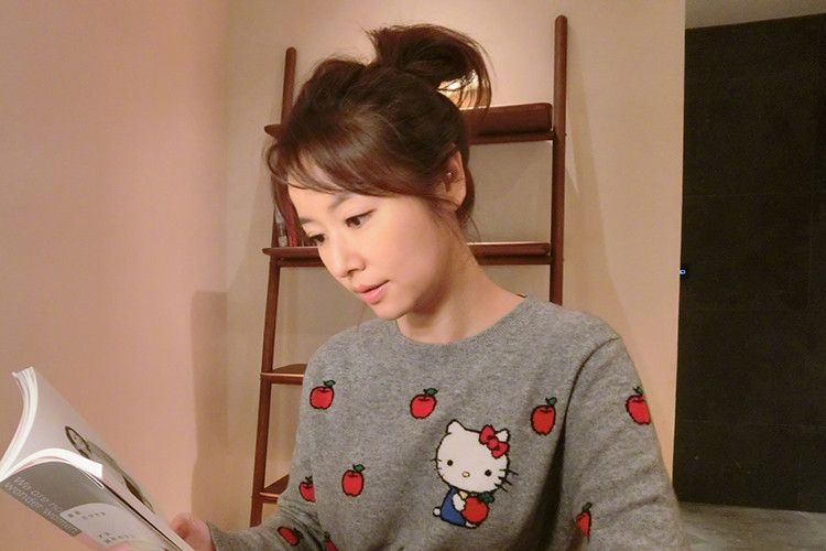 Là fan của Lâm Tâm Như, ai cũng biết cô thích màu hồng, là tín đồ của mèo Kitty.