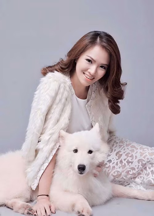 Bà xã của Khải Anh được khen thậm chí còn quyến rũ hơn cả thời con gái dù đã hai con.