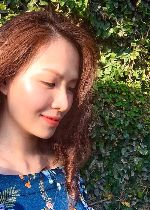 Bà xã của Khải Anh được biết là một trong số ít mỹ nhân sở hữu nét đẹp tự nhiên.