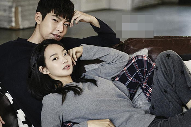 Xứng đôi vừa lứa, Kim Woo Bin và Shin Min Ah nhận được sự ủng hộ của đông đảo người hâm mộ. Ảnh: Insight