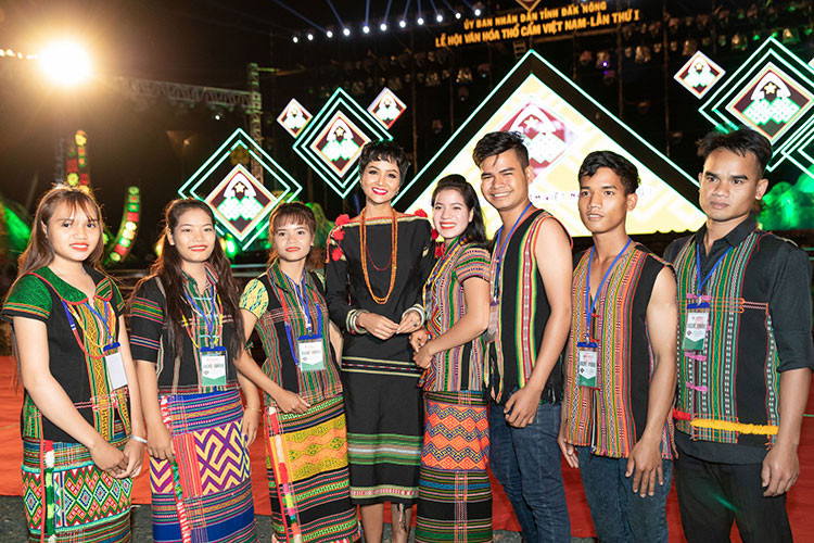 Người đẹp dân tộc Ê-đê cũng sẽ thử sức ở các lĩnh vực khác.