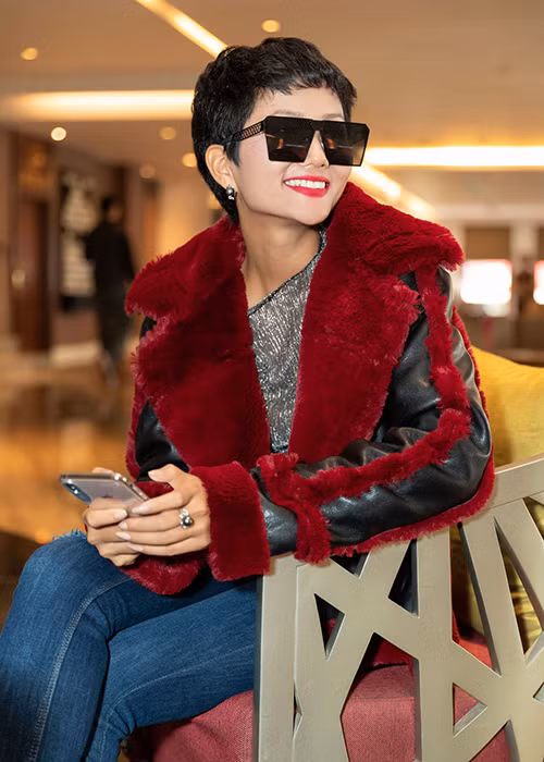 Người hâm mộ mong đợi năm 2019, H’hen sẽ tiếp tục tỏa sáng và chuyện tình của cô sẽ viên mãn như ý nguyện.