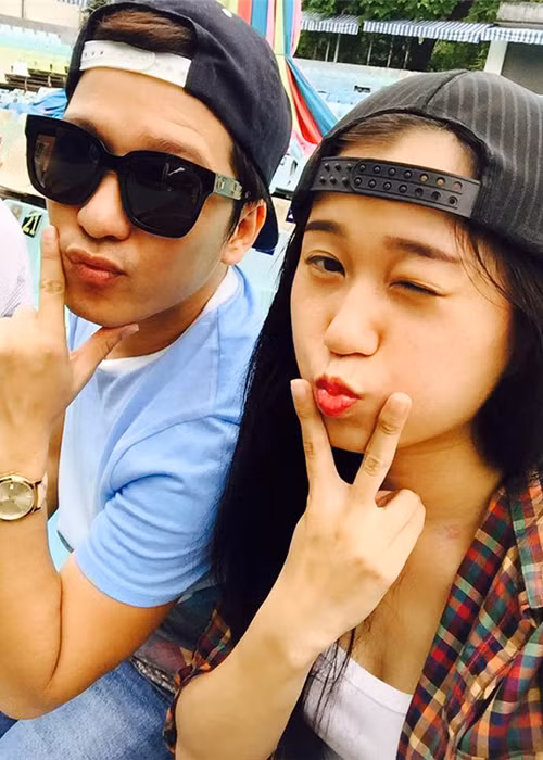 Ngoài đời, Lâm Vỹ Dạ và Trường Giang rất thân thiết. Ảnh: Yan