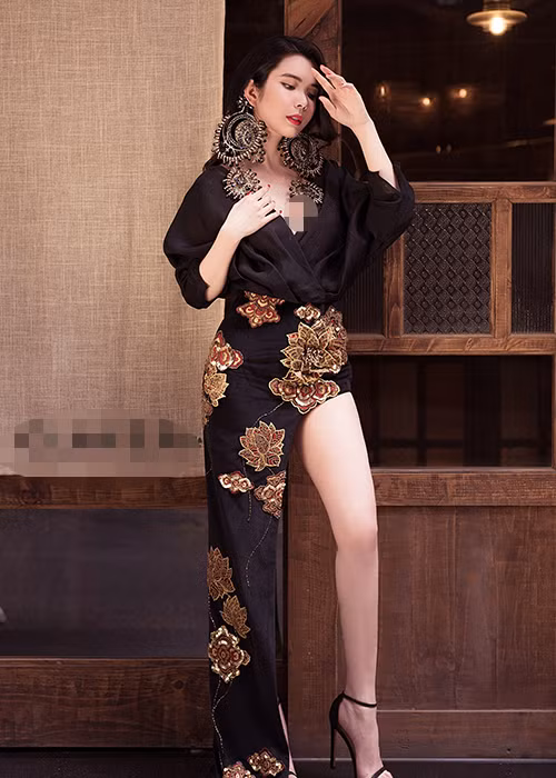 Huỳnh Vy gần như sở hữu những số đo chuẩn của một người đẹp.