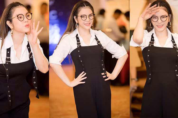 Dù đã ở tuổi 37, Lý Nhã Kỳ vẫn luôn có những biểu cảm cực kỳ đáng yêu, nhí nhảnh.