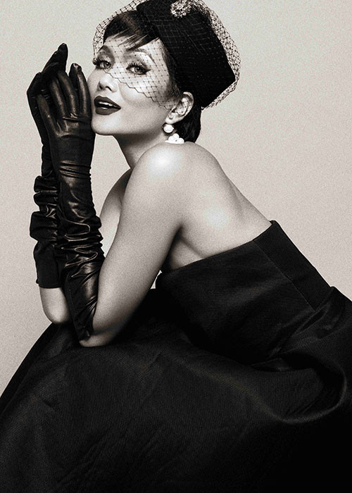 Không những vậy, H'hen Niê còn có sự ảnh hưởng lớn. Bằng chứng là cô được khán giả quốc tế ủng hộ.