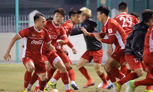 Trong Hoang binh phuc, Viet Nam co luc luong manh nhat du Asian Cup