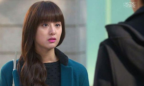 Thieu hoi chong sau ly hon, toi sa vao luoi tinh cua “phi cong” tre