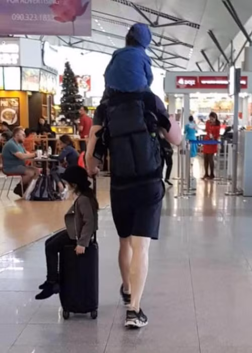 Không ít dân mạng đặt nghi vấn D.F là cha đẻ của bé Mộc Trà và Túc Mạch. Ảnh: Ngôi sao