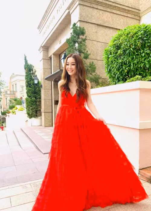 Ôn Bích Hà chỉ thỉnh thoảng tham gia các sự kiện giải trí.