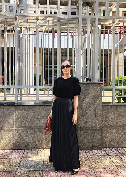 Sau 6 năm ở ẩn, Tăng Thanh Hà gần đây đã tái xuất với vai trò mới là nhà thiết kế thời trang.