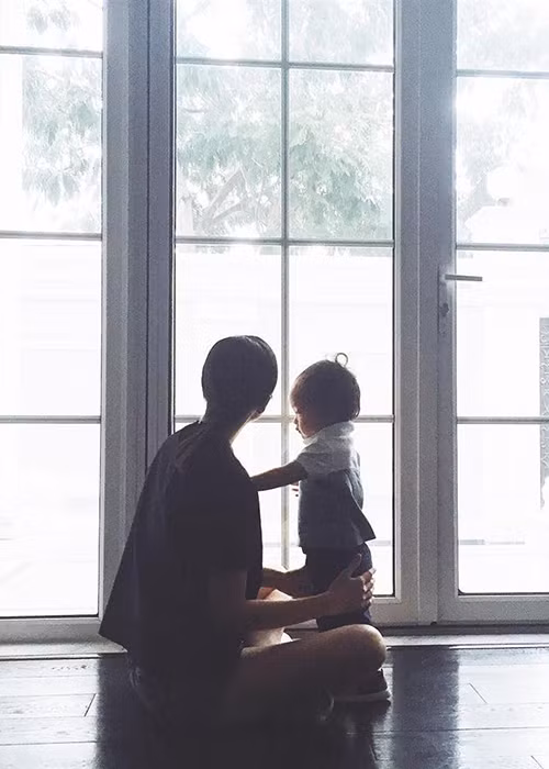 Nàng ngọc nữ của màn ảnh Việt giữ cho các con sự riêng tư tuyệt đối.