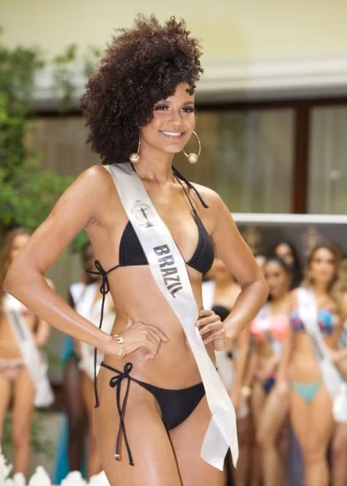 Đại diện Brazil tại Hoa hậu Siêu quốc gia 2018 cũng có mặt trong cuộc đua giành vé vào top 10 Hoa hậu của các hoa hậu 2018.