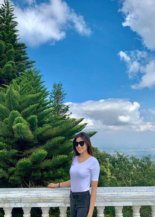 Người đẹp đến từ Bắc Ninh đi du lịch nhiều nơi trong nước và nước ngoài.