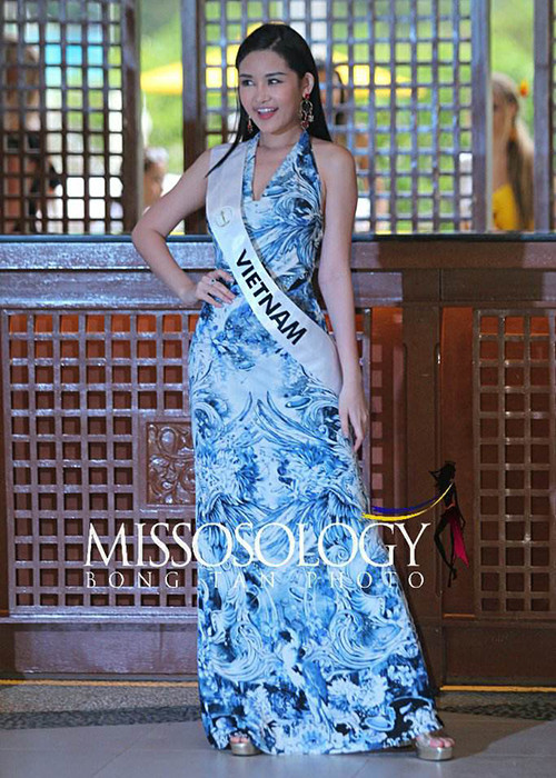 Nhan sắc của người đẹp sinh năm 1995 từ khi đăng quang đến nay luôn gây tranh cãi.