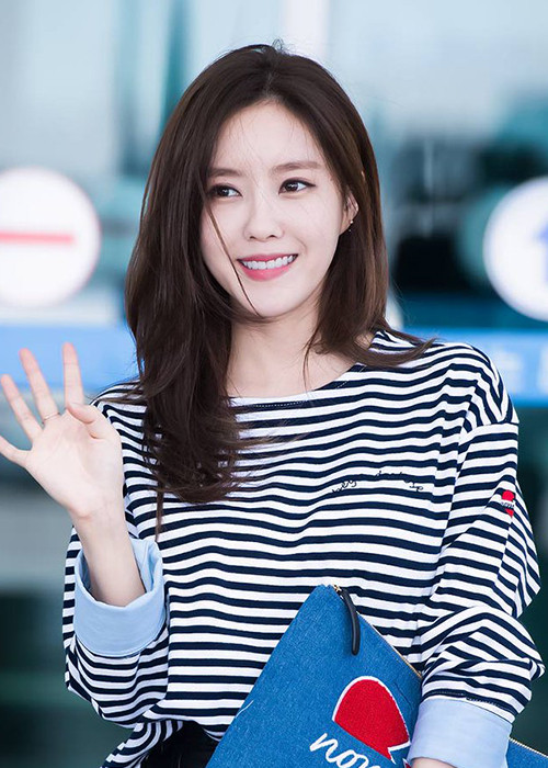 Ngoài thân hình gợi cảm, thành viên nhóm nhạc T-ara còn sở hữu gương mặt xinh đẹp. Ảnh: Topstarnews Xem video "Hà Anh chia sẻ về đặc quyền của sao hạng A trong showbiz". Nguồn Youtube/vtc