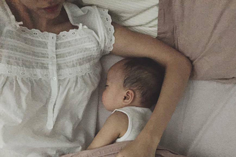 Bé Richard là con trai đầu lòng của nàng ngọc nữ màn ảnh Việt với ông xã đại gia.