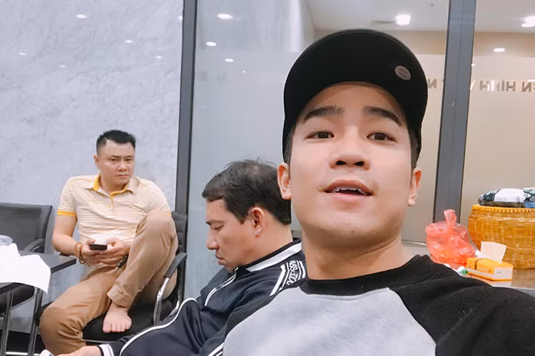 Đỗ Duy Nam từng góp mặt trong Táo quân 2017, 2014.