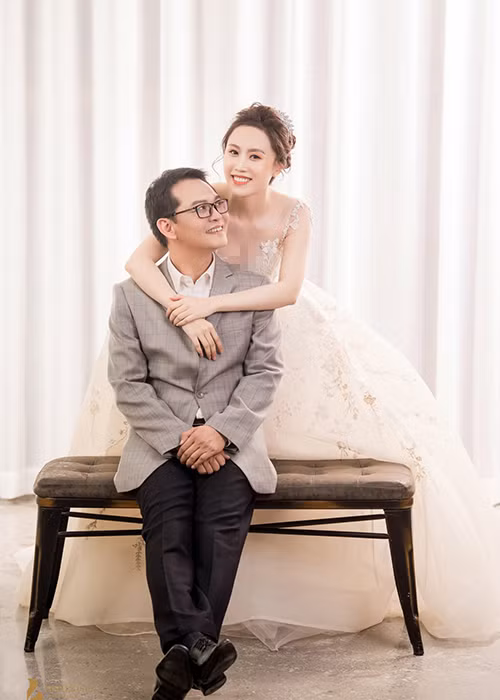 Trung Hiếu hiện là Giám đốc Nhà hát Kịch Hà Nội. Anh còn được biết đến với vai trò là một diễn viên truyền hình và nghệ sĩ sân khấu. Ngoài ra, Trung Hiếu cũng là gương mặt quen thuộc của hài Tết.