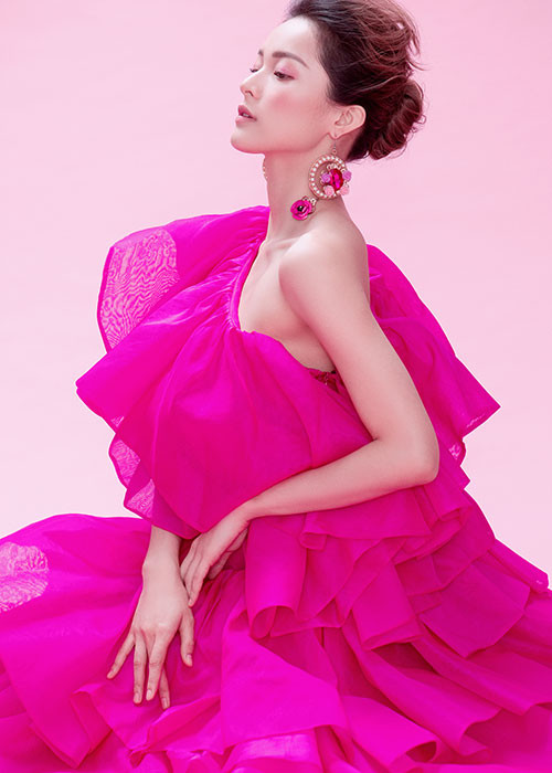 Chuyện tình của Hạ Vi và Cường Đô la vốn bắt đầu từ năm 2015 đến năm 207 thì kết thúc.