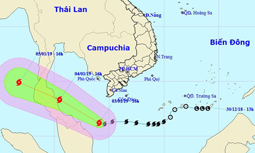 Bao Pabuk tang toc khi cach dat lien mui Ca Mau 250 km