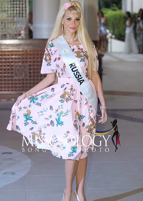 Đại diện Nga lại bị nghi quá tuổi tham gia cuộc thi vì vẻ ngoài quá dừ.