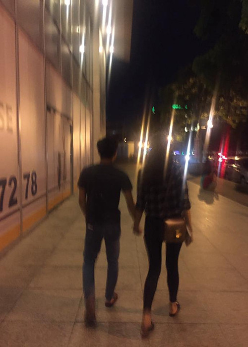 Cường Đô la khoe khoảnh khắc nắm tay Hạ Vi vào năm 2016. Ảnh: FBNV