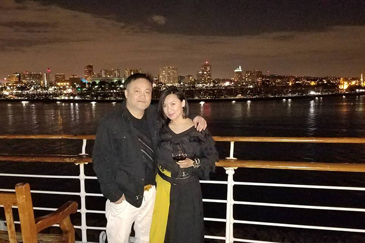 Trước khi đến với doanh nhân Duy Tường, Y Phụng từng qua một lần đò.