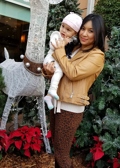 Tình cũ của Lý Hùng thường xuyên khoe ảnh con gái nhỏ trên trang cá nhân.