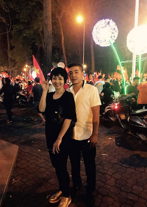 Từ loạt ảnh thân thiết của Thúy Hiền và "Dung Tom", dân mạng đặt nghi vấn cả hai đang hẹn hò. Ảnh: Người lao động