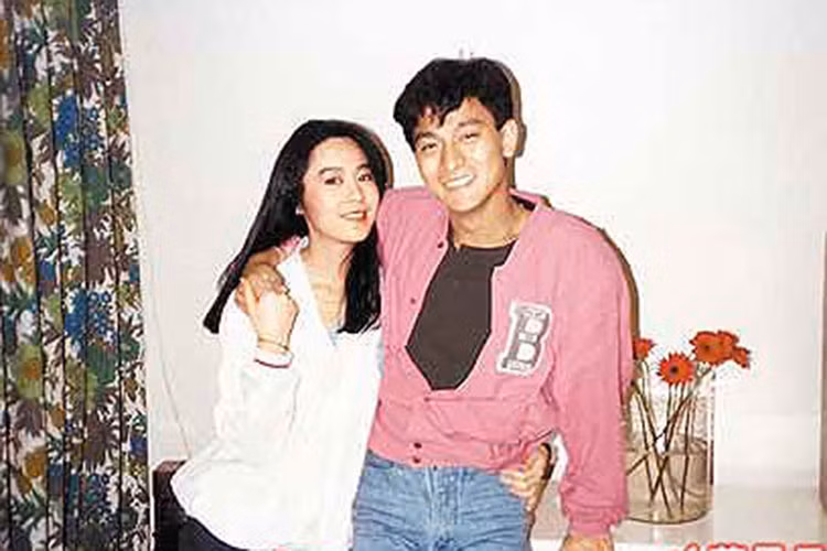 Chu Lệ Thanh là ái nữ của một gia tộc họ Chu giàu có ở Malaysia. Cô kết hôn với Lưu Đức Hoa. Ảnh: Tiền Phong