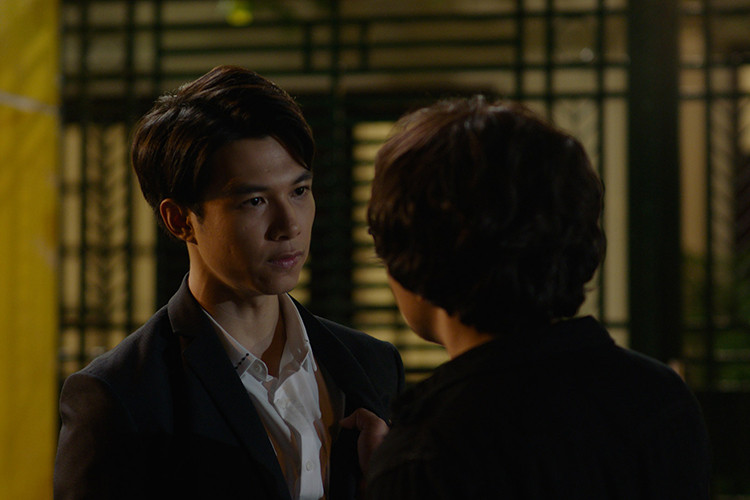 Quý Khánh chính là người tình cũ của Nhã Linh và xuất hiện bên cô khi cô có thai.