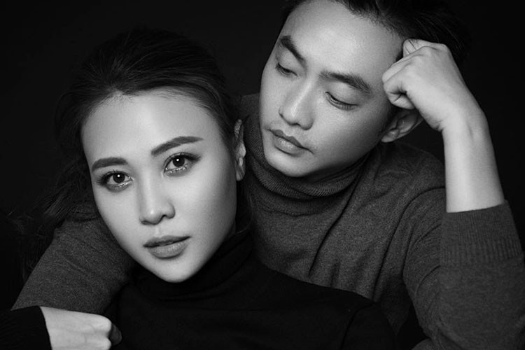 Anh không ngại công khai hôn trán Đàm Thu Trang trong đám cưới của Diệp Lâm Anh hay lần đầu xuất hiện trên livestream vì bạn gái.