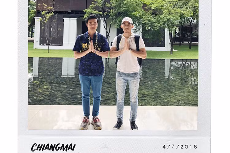 Những bức ảnh của Quang Vinh được chỉnh sửa rất nghệ thuật nên được nhiều cư dân mạng chú ý.