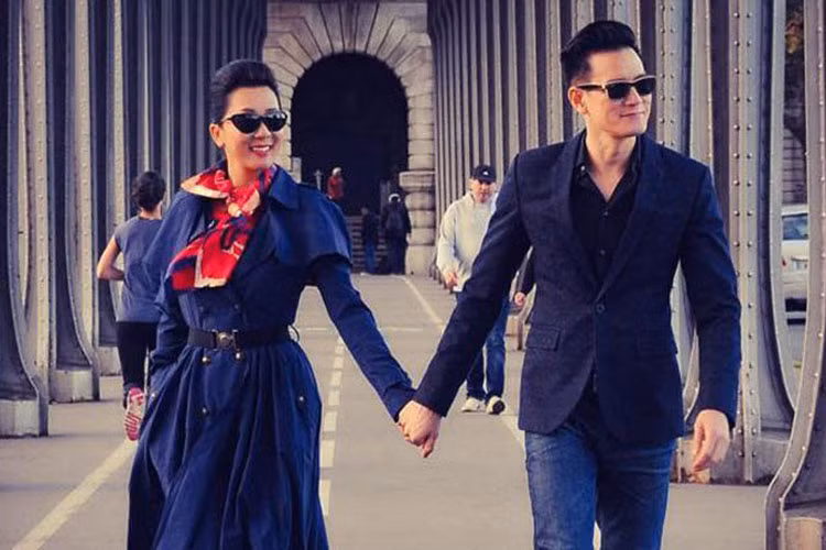 Trước khi đến với Kỳ Duyên, Duy Hân qua một lần đò. Được biết, anh rất thân với hai con gái của Kỳ Duyên. Ảnh: FBNV