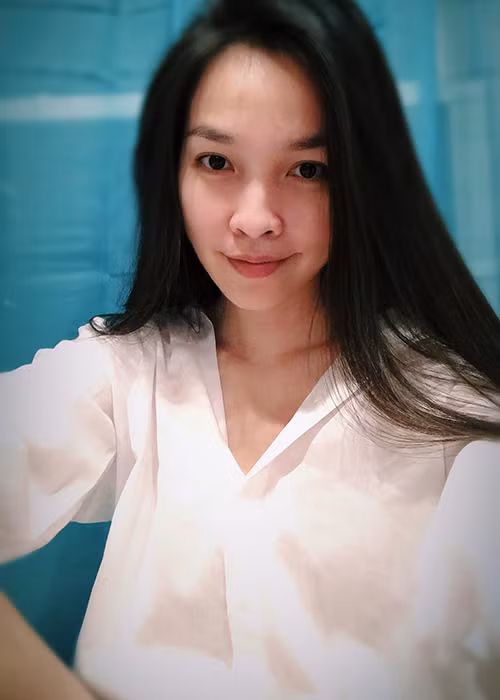 Không tiết lộ chuyện tình cảm, Hiền Thục khiến không ít người hâm mộ phải tò mò.