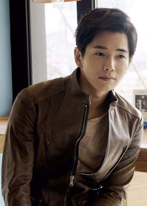 Ở tuổi 36, On Joo Van vẫn giữ được vẻ điển trai như hồi mới bước chân vào làng giải trí.