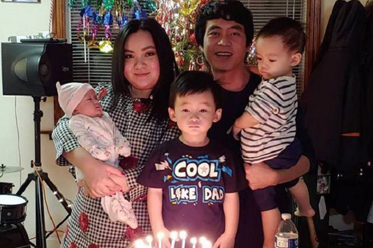 Tháng 10/2018, vợ chồng Xuân Mai đón con gái gia nhập tổ ấm. Ảnh: VTC