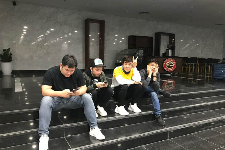 Đỗ Duy Nam, Lưu Mạnh Dũng háo hức tham gia buổi tập luyện Táo quân 2019 trước ngày ghi hình.